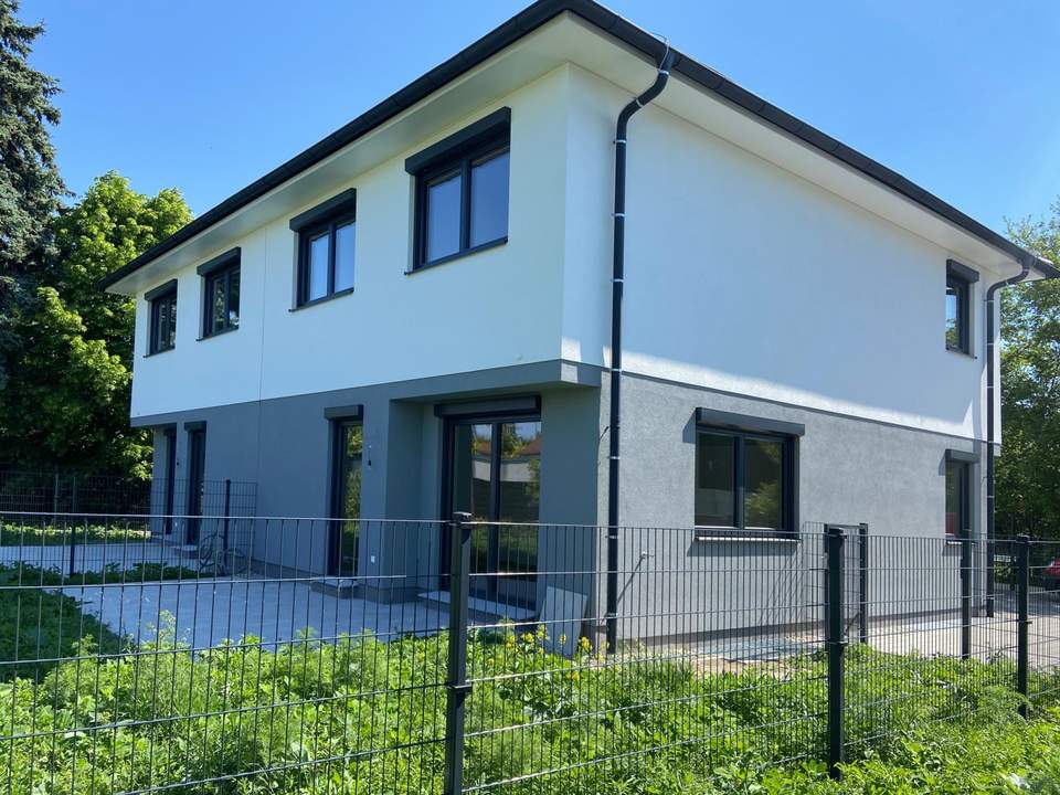 Hochwertige Doppelhaushälfte in Groß-Enzersdorf