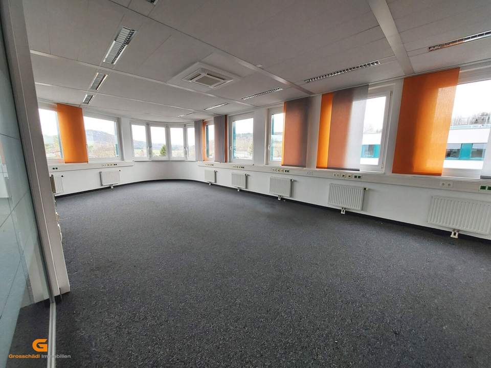 Salzburg Nord - Büroetage im Businessgebäude mieten