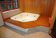 GROSSZÜGIGE LANDVILLA IN AUSSICHTSLAGE!