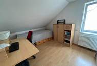 Einfamilienhaus zum Wohlfühlen mit uneinsehbarem Garten im Zehnerviertel von Wr. Neustadt!