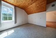 Sanierungsbedürftiges Wohnhaus mit 24 Wohneinheiten in Hanglage