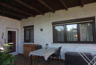 Bungalow mit Keller und Garagen!