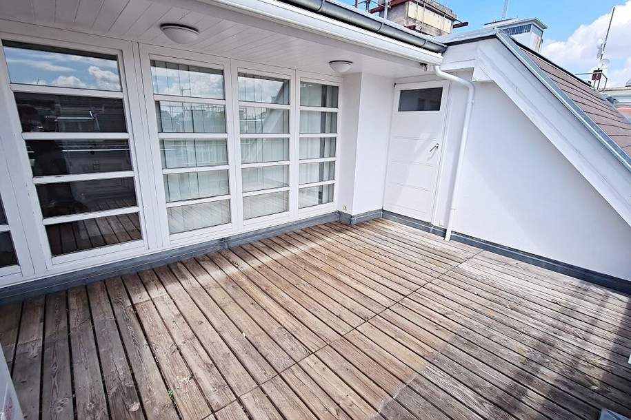 BÖRSE-NÄHE, DACHGESCHOSS, klimatisierte 157 m2 Maisonette mit 18 m2 Terrasse, 4 Zimmer, Küche, Wintergarten, 2 Bäder, Zelinkagasse, Wohnung-miete, 3.399,96,€, 1010 Wien 1., Innere Stadt