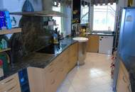 "Großartiger Familiensitz mit Wald!"