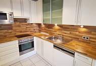 KETTENBRÜCKENGASSE, U4-Nähe, 62 m2 Dachgeschoß, 2 Zimmer, Küche, Wannenbad, Parketten, Naschmarkt-Nähe