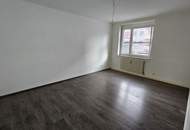 2- ZIMMERWOHNUNG - UNBEFRISTET