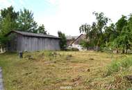 Vierkanthof-Charme in guter infrastruktureller Lage mit geschütztem Innenhof