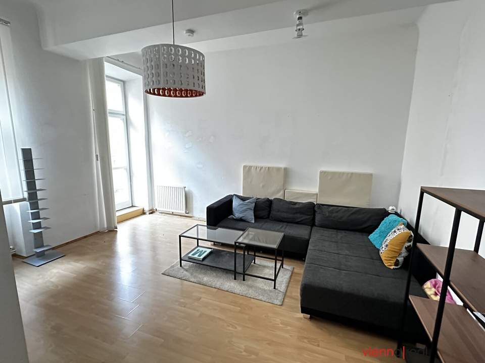 Moderne 2-Zimmer-Wohnung mit Balkon und Lift, Südwestausrichtung, Fahrradabstellplatz, 250m zur U-Bahn