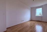 Silbergasse: Klimatisierte DG-Wohnung mit 86m² Terrassenfläche, 4 Zimmern, 2 Bädern !!!