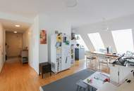 Moderne DG-Wohnung mit Terrasse!