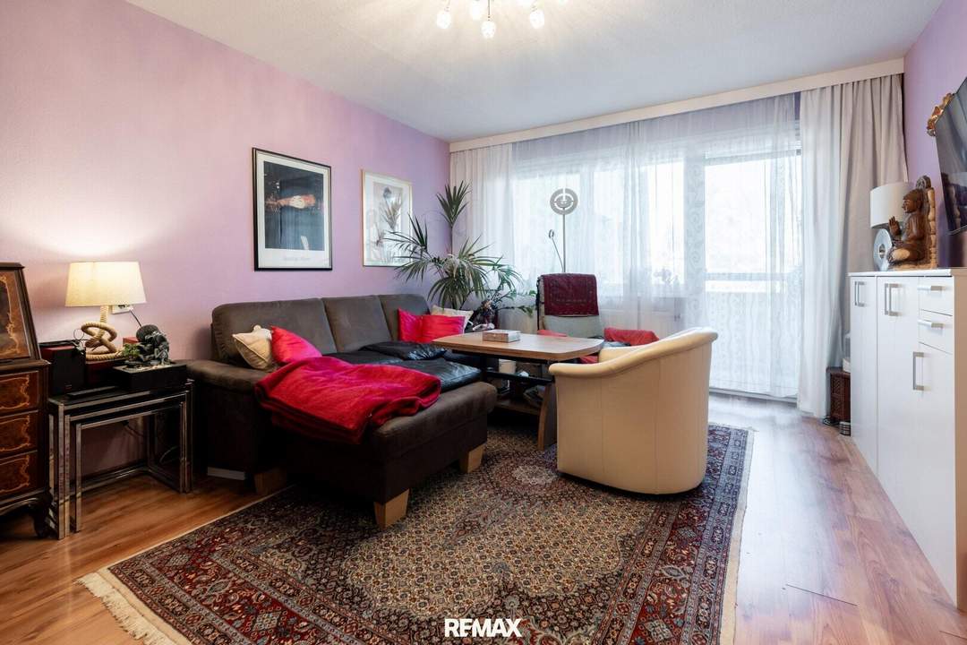 "Stilvolle Eigentumswohnung mit Balkon im Herzen von Tulln"