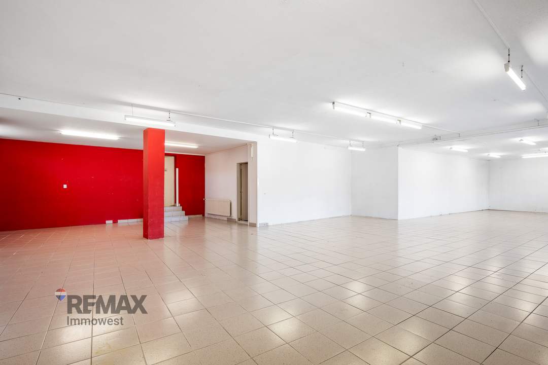 Das könnte der beste Gewerbe-Deal sein, den Sie dieses Jahr finden! Geschäftslokal im Zentrum von Nenzing