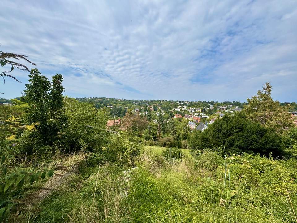 Grundstücke mit Bestandshaus in naturnaher Wohnlage und Fernblick! Neubaustudien vorhanden!