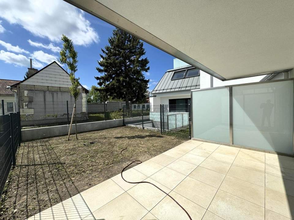 Erfrischend modern, mit Garten – Provisionsfrei f. Käufer // Refreshingly modern, with garden – Buyer commission free! //