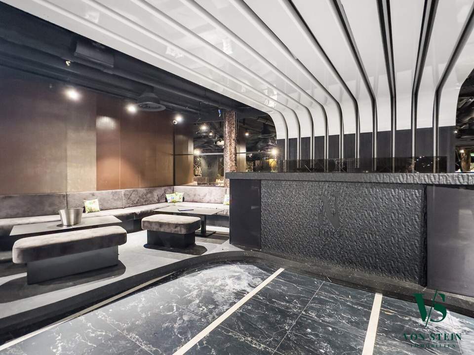 vielseitige Top-Lage im Herzen Kitzbühels – Einzugsbereit für Ihr Konzept - Eventlocation - Club - Restaurant - Fitness - Longevity