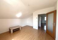 Dachgeschoßwohnung mit 200 m2 Garten