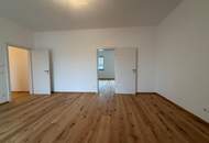 ERSTBEZUG nach Renovierung – großzügige Wohnung im Zentrum mit Terrasse zu vermieten