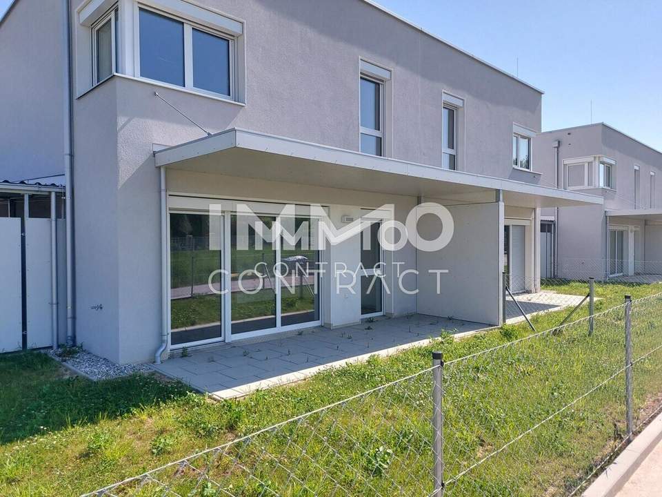 Familien- Reihenhaus mit Eigengarten!