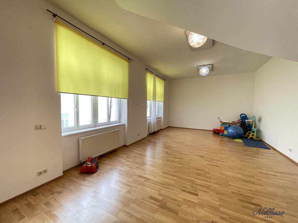 Die ersten 2 Monate Mietfrei! Wohnbüro, Yogastudio, Therapieraum, Büro oder Atelier?! Verwirklichen Sie ihren Arbeitsraum auf 2 Etagen mit Gemeinschaftsterrasse