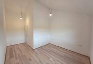 ***OPEN HOUSE Samstag, 27. September von 10 - 13 Uhr*** Modernes Plus-Energie-Reihenhaus in Massivholzbauweise