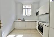 360 TOUR // JUGENDSTILWOHNUNG mit BALKON // CLASSIC STYLE APARTMENT with BALCONY