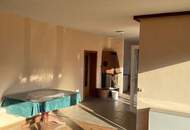 Charmantes Einfamilienhaus mit zwei Wohneinheiten und Blick auf die Hundertwasserkirche