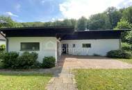 Charmantes unterkellertes Haus mit Entwicklungspotenzial in Weidlingbach mit großem Garten und Waldblick