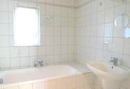 7-Zimmer Familienhaus mit Wintergarten und idyllischem Garten !