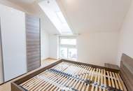Gut geschnittene 3 Zimmer Dachgeschoßwohnung in ruhiger Innenhoflage mit Balkon