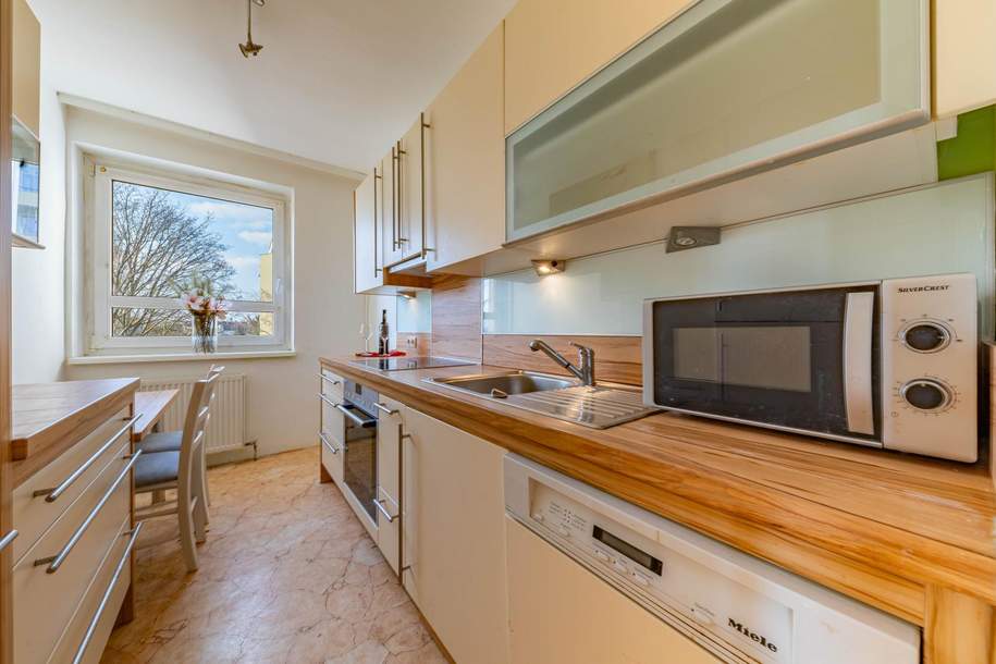 HELLE 2,5 ZIMMER WOHNUNG IM DRITTEN LIFTSTOCK MIT BALKON IN BISAMBERG!, Wohnung-kauf, 179.000,€, 2102 Korneuburg