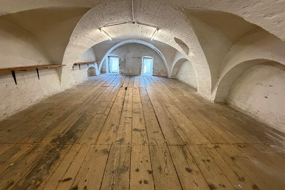 Perchtoldsdorfer Toplage sucht Käufer mit Visionen!, Gewerbeobjekt-kauf, 109.000,€, 2380 Mödling