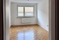 Helle 3-Zimmer-Wohnung mit ca. 92,27 m² Wohnfläche in Top Lage-ideal geeignet für Pärchen!