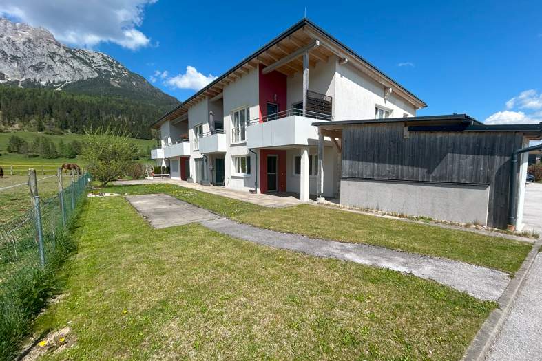 Ideale 3-Zimmer Wohnung mit wunderschöner Aussicht auf den Stoderzinken!, Wohnung-miete, 850,00,€, 8962 Liezen