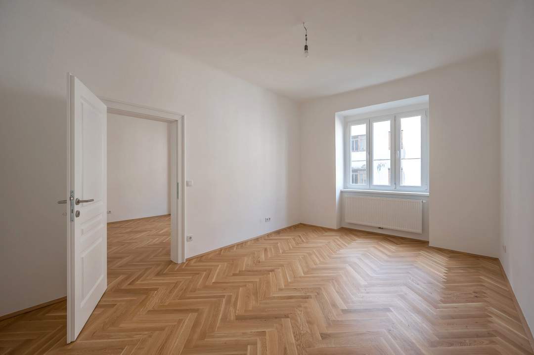 ++NEU++ Sensationelle 3-Zimmer Altbau-ERSTBEZUG-Blick ins Grüne- Hofinnenlage!!