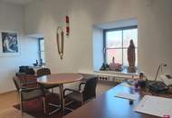 Büro mit 2 separaten Räumen, Besprechungszimmer, Teeküche - an einem besonderen Standort!