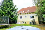 Lichtdurchflutetes, familienfreundliches Traumhaus: 4 Schlafzimmer, Pool, Sauna und Gartenidylle