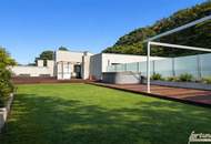 Exklusives Penthouse mit Hotelambiente – Hallenbad, Spa-Bereich, Partykeller und uneinsehbarer Dachterrasse
