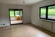 Großes Familienhaus auf dem Land mit Rundum-Grünblick!