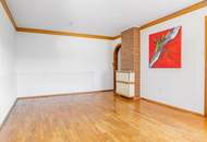Charmantes Reihenhaus teil renoviert – Ihr neues Zuhause wartet auf Sie!