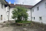 Vierkanthof als Renditeobjekt! 17 Wohnungen und 3 Reihenhäuser NEUER PREIS