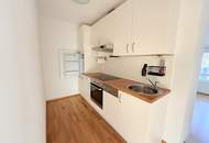 Gepflegte 2-Zimmer Dachgeschosswohnung in ruhiger aber gut angebundener Lage