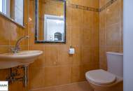 Traumhafte Villa mit historischem Flair, großem Garten, Pool, Sauna & und vielem mehr!