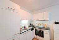 Innenhoflage, großer Balkon und Grünblick - 5.OG