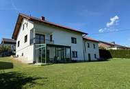 Junges Haus mit großem Garten - nur 10 Minuten von Wels!