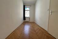 SCHÖNE und PREISWERTE 2 - Zimmer WOHNUNG