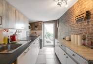 ENTZÜCKENDES KLEINFAMILIENHAUS MIT WEINKELLER / SCHÖNER GARTEN MIT TERRASSE, GRILLHÜTTE UND SCHUPFEN / VIEL POTENZIAL / RUHIGE SIEDLUNGSLAGE