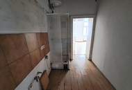 Klein, fein &amp; voller Chancen – Ihr Einstieg in den 17. Bezirk Sanierungsbedürftig