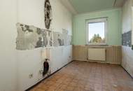 Renovierungsbedürftige 3-Zimmer-Wohnung mit Loggia in Leopoldsdorf – Ihr neues Zuhause!