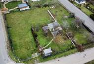 2.154 qm Grundstück, im Weinberg in Retz!!