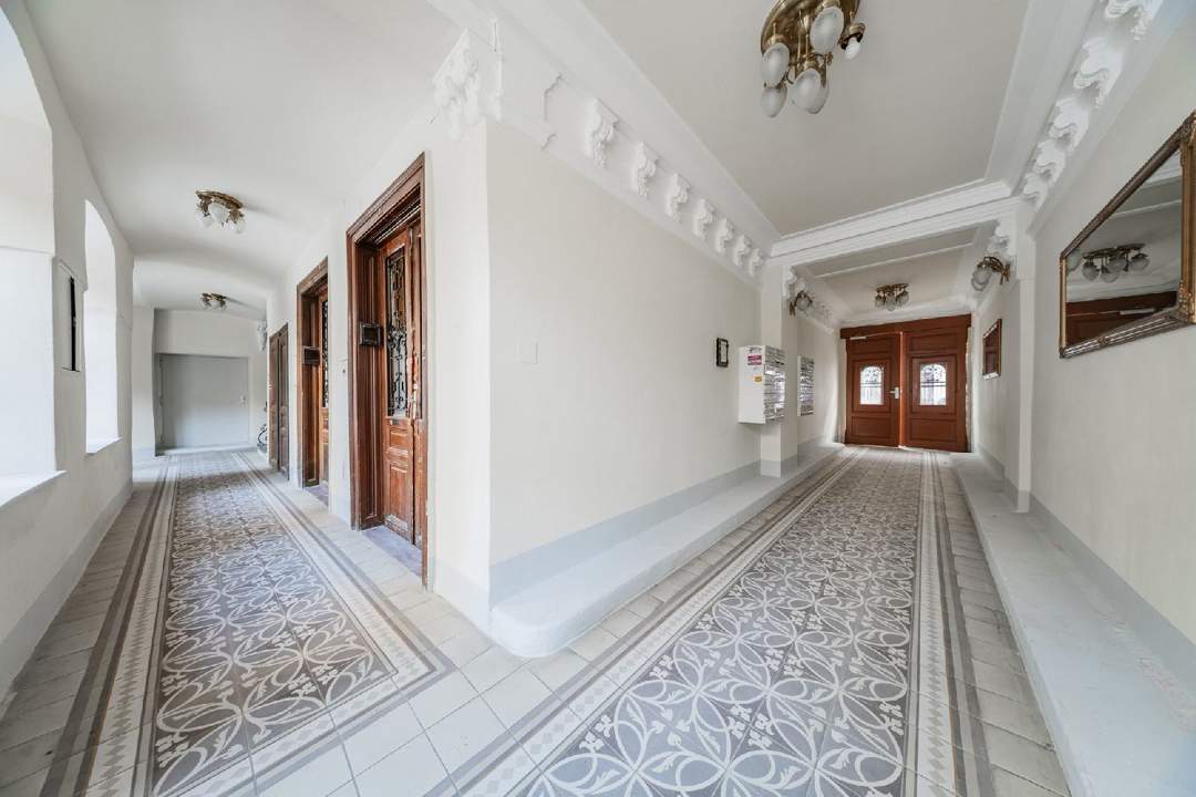 Klassischer Wiener Stilaltbau mit vielfältigen Nutzungsmöglichkeiten